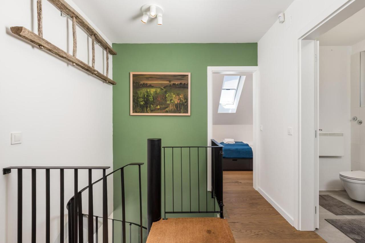 Baske Ostarije Modern Alpine Monsalbius Chalet מראה חיצוני תמונה